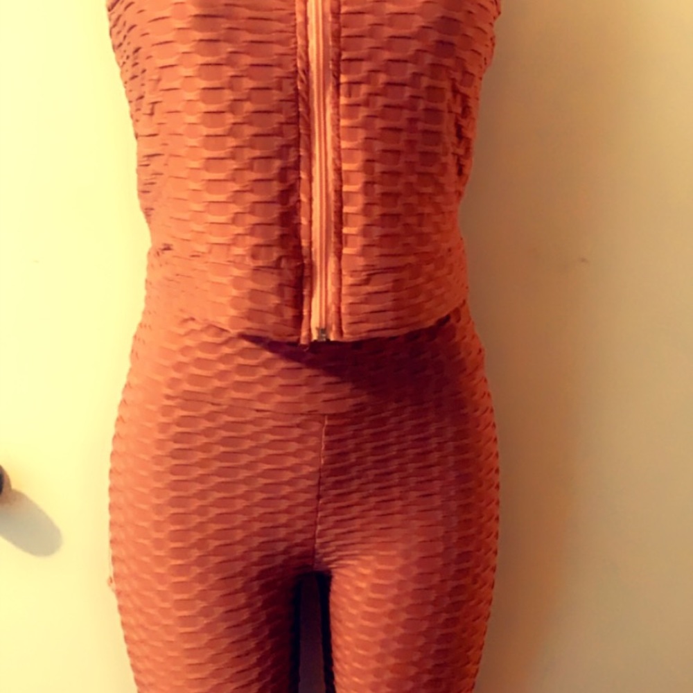 2 pc Vest legging butt lift set